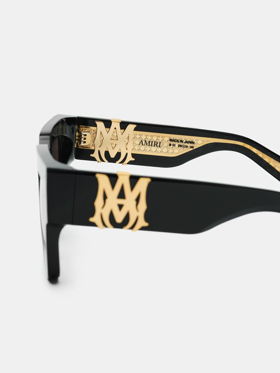 JUMBO SUNGLASSES