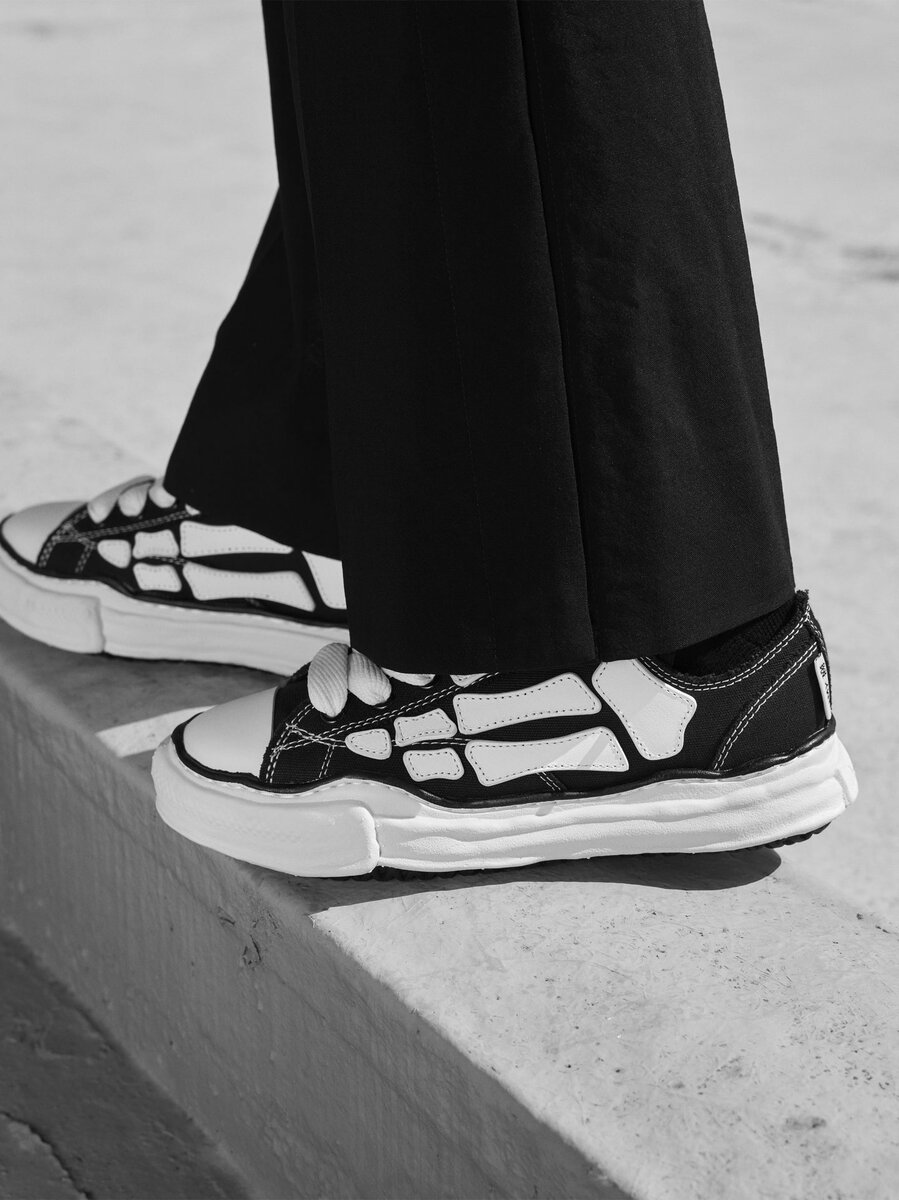 MMY BONES SNEAKER