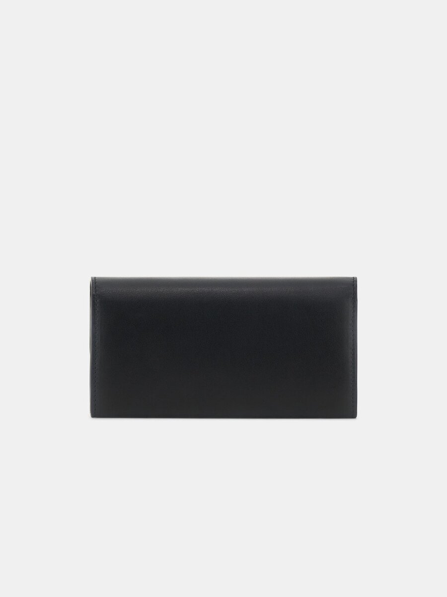 WOMEN'S MA WALLET ON CHAIN