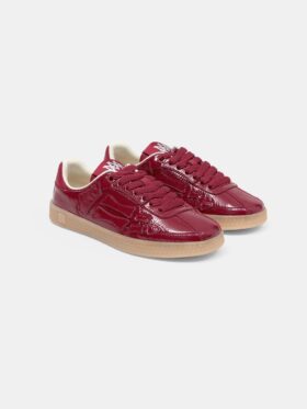 WOMEN’S PACIFIC BONES